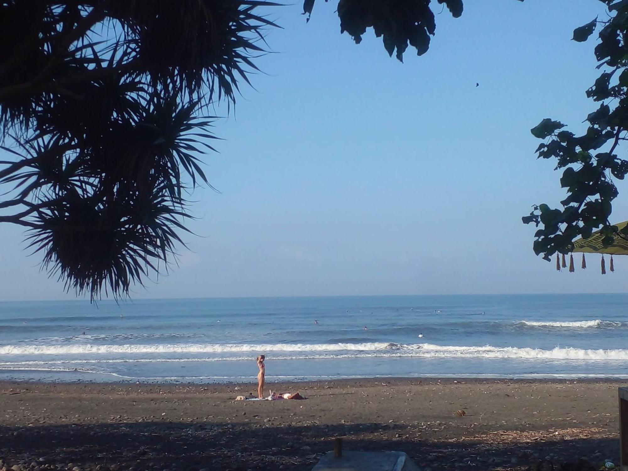 Medewi Good Vibes Stay&Surf Jembrana Εξωτερικό φωτογραφία